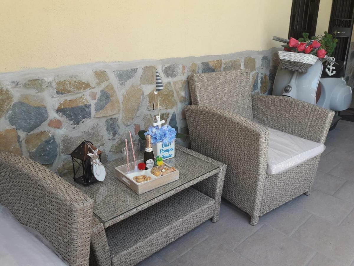Pompei House Bed & Breakfast Scafati Exterior photo
